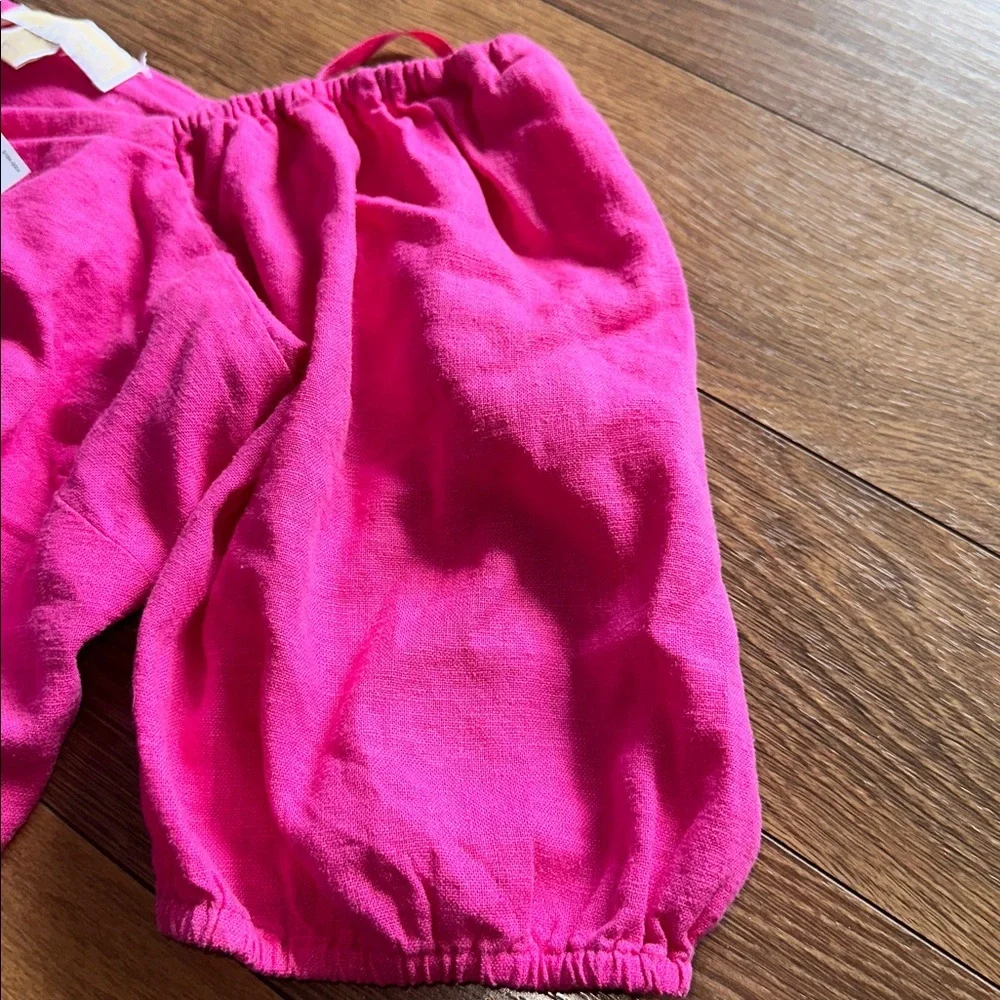 Michael Kors Pink Linen Top with puff sleeve. Medium - Picture 3 of 5